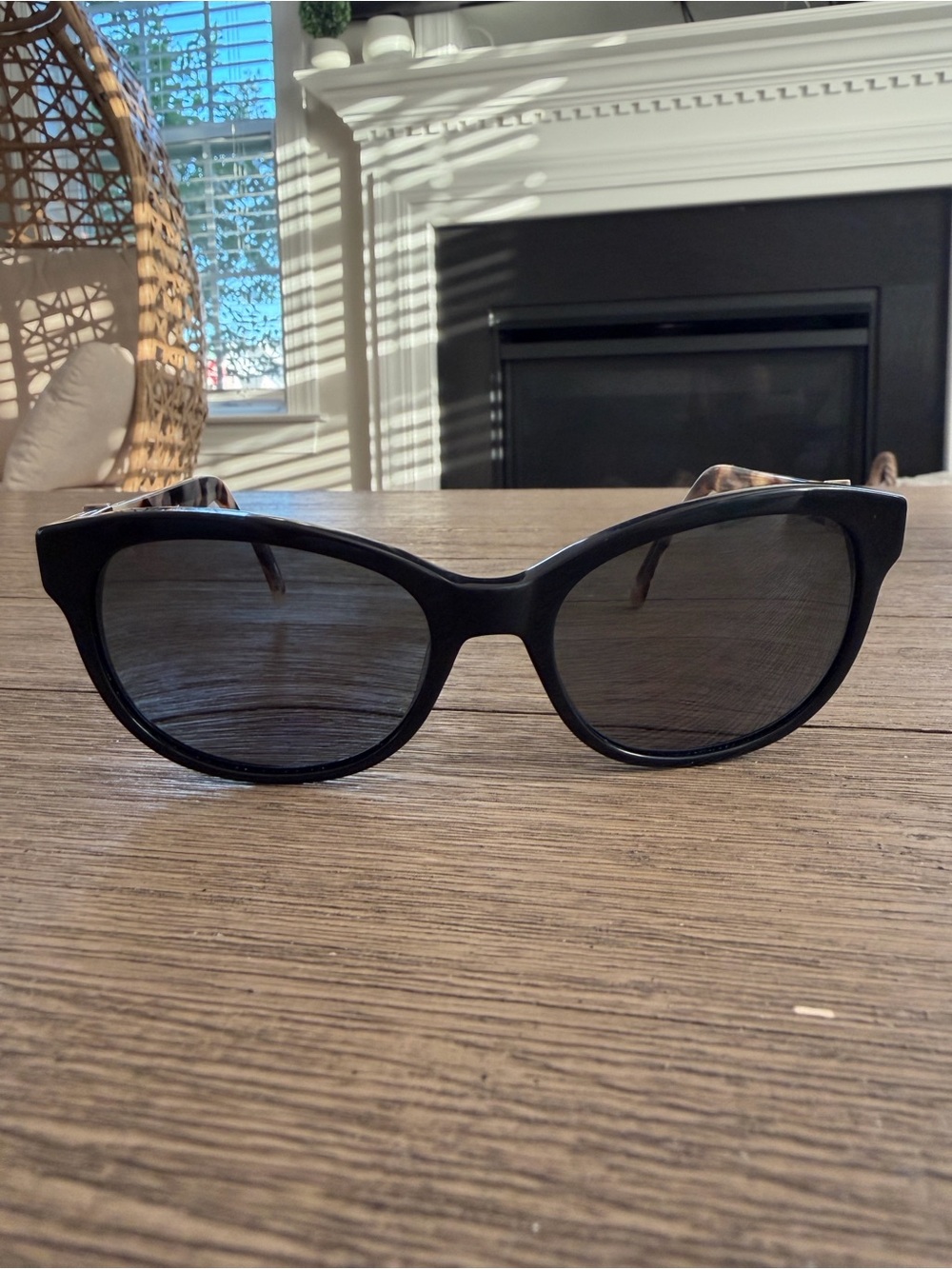 WOMEN'S KIRKLAND SUNGLASSES KS659 ROHNERT PARK BLACK BLONDE
TORTOISE